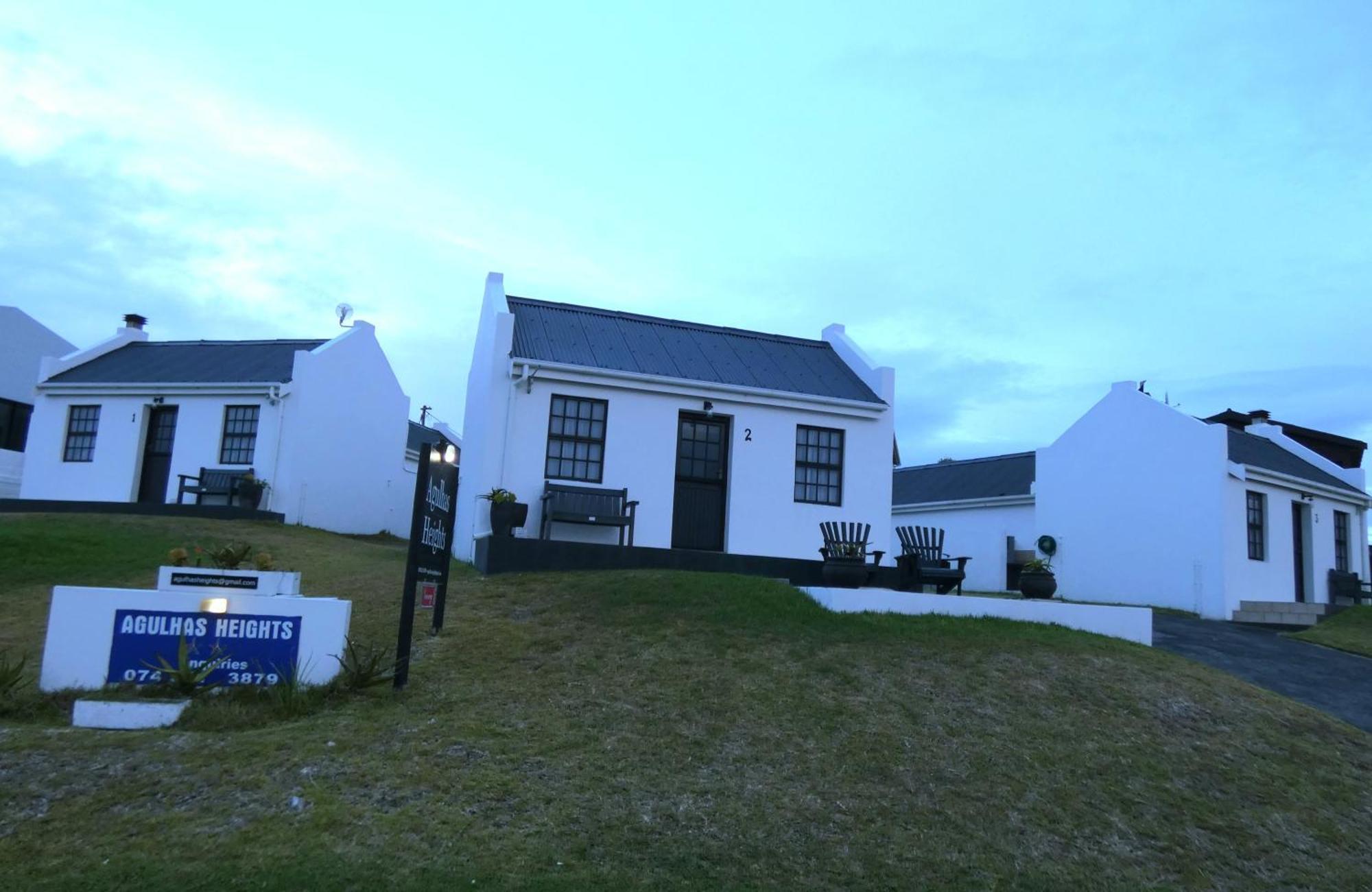 Agulhas Heights Self-Catering Cottages Luaran gambar
